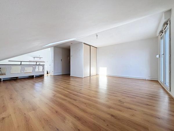 Vente Appartement 1 pièces 31 m2 à Évry-Courcouronnes