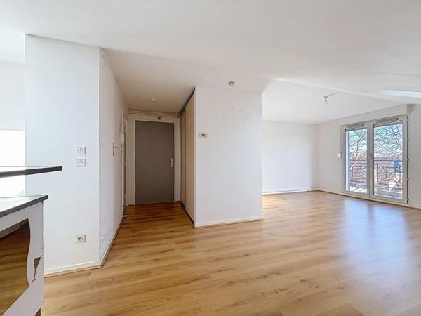 Vente Appartement 1 pièces 31 m2 à Évry-Courcouronnes