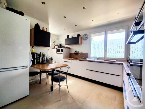 Maison à vendre  6 pièces - 115,21 m 2   CHATOU  - 78