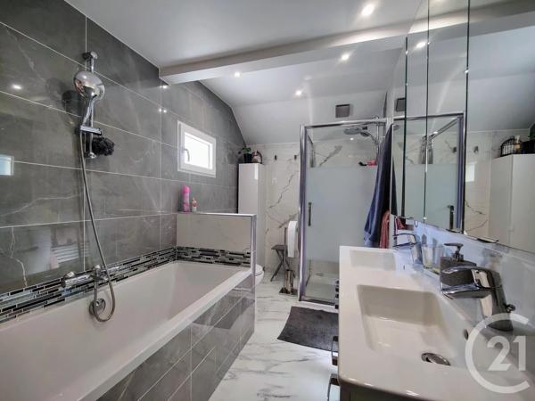Maison à vendre  6 pièces - 115,21 m 2   CHATOU  - 78