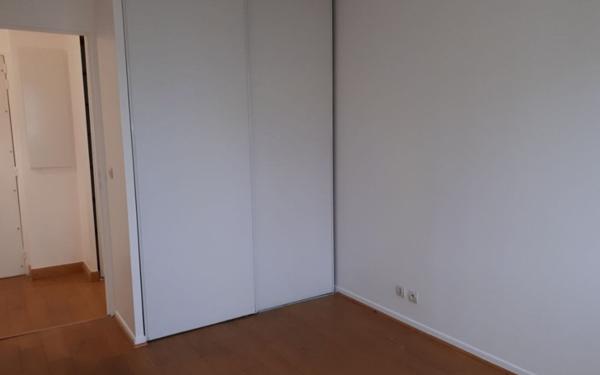 Appartement à louer    3 pièces •  Massy