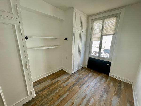 Saint-Étienne (42000) T3 Place Carnot 107M2