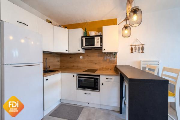 PORT CAMARGUE - PLAGE SUD - STUDIO TRIPLE CABINE EN REZ-DE-J