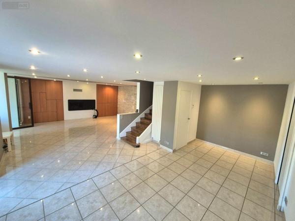 Maison de maître à vendre à Gyé-sur-Seine dans l'Aube (10250), ref : 10043-375