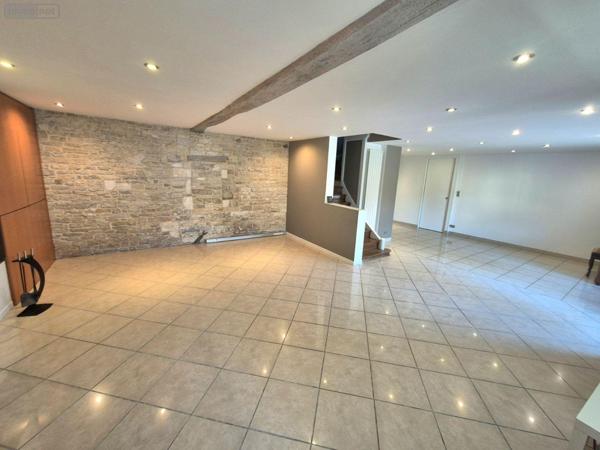 Maison de maître à vendre à Gyé-sur-Seine dans l'Aube (10250), ref : 10043-375