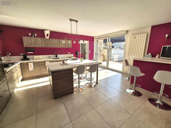 Maison de maître à vendre à Gyé-sur-Seine dans l'Aube (10250), ref : 10043-375