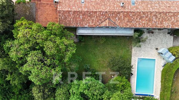 Élégante propriété familiale avec maison d’amis et piscine