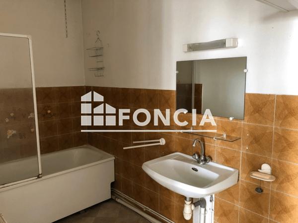 Location Appartement meublé 3 pièces 62.14 m² - 49 A 59 RUE BONTE POLLET Lille 59000