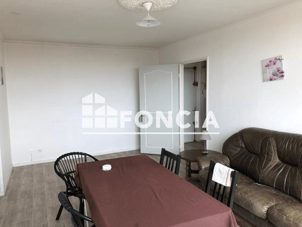 Location Appartement meublé 3 pièces 62.14 m² - 49 A 59 RUE BONTE POLLET Lille 59000