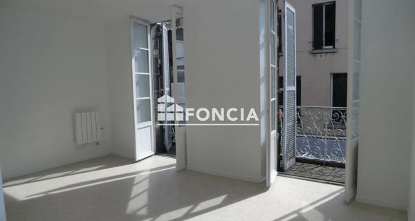 Location Appartement 3 pièces 63.96 m² - Clermont-ferrand 63000