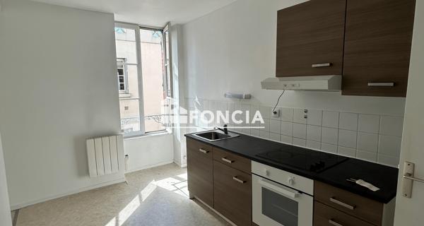 Location Appartement 3 pièces 63.96 m² - Clermont-ferrand 63000