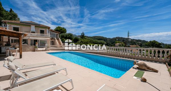 À vendre Maison 6 pièces 152 m² - Nice 06100