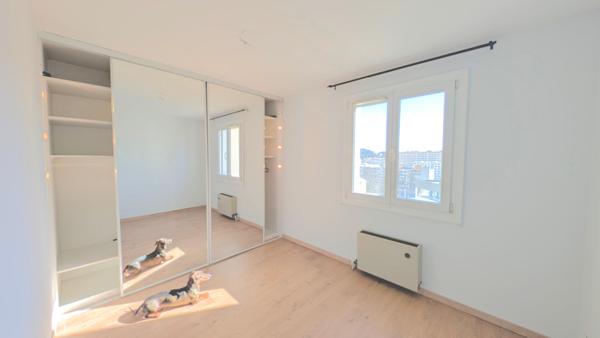 À LOUER T3 lumineux rénové à La Rode avec parking