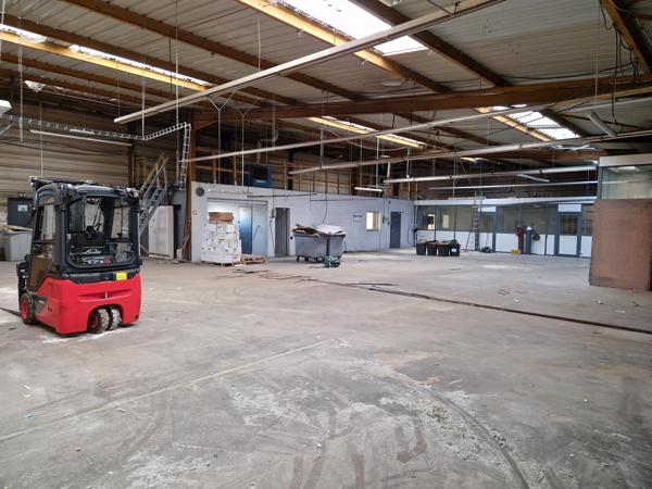 Local D’activité 563m² – Cholet