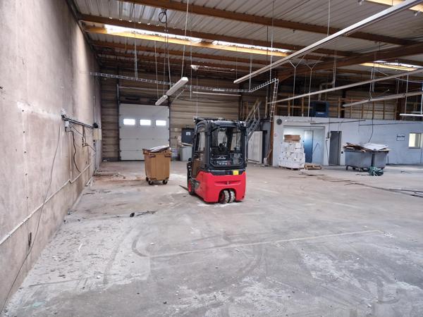 Local D’activité 563m² – Cholet