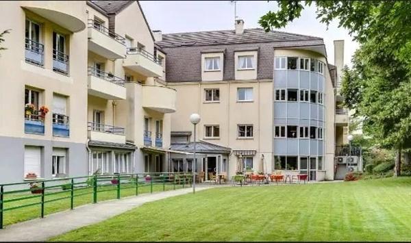 INVESTISSEMENT LOCATIF – GARGENVILLE – Résidence EHPAD Le Clos Saint-Jean – 8,79 % de rentabilité