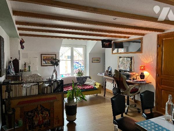 DINAN - Au calme d'une impasse - Appartement Type 2