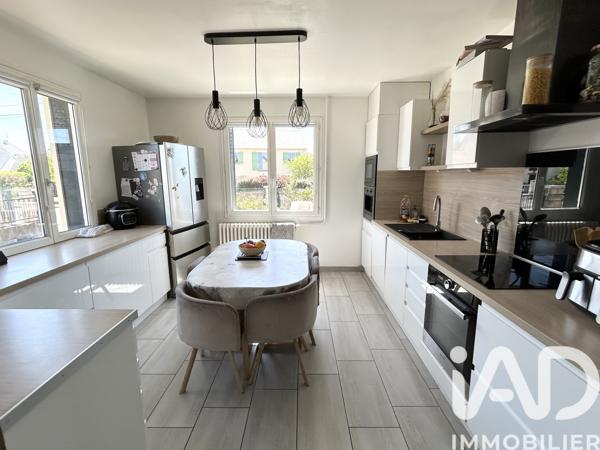 Maison à vendre 6 pièces 140 m² Châteauneuf-sur-Loire
