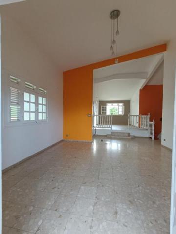 EXCLUSIVITÉ : MIZAPRI - Appartement -Villa F4 de 198 m² au François