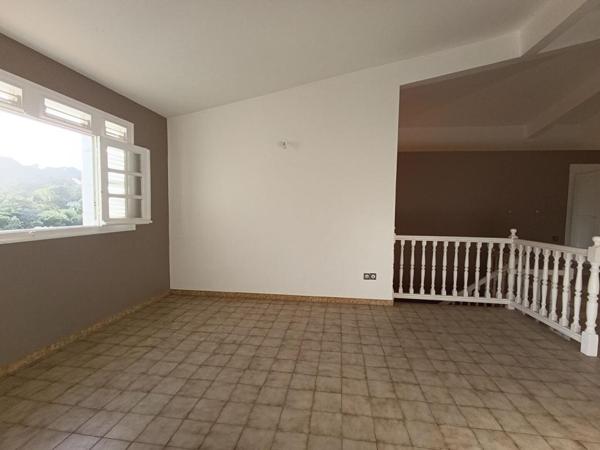 EXCLUSIVITÉ : MIZAPRI - Appartement -Villa F4 de 198 m² au François
