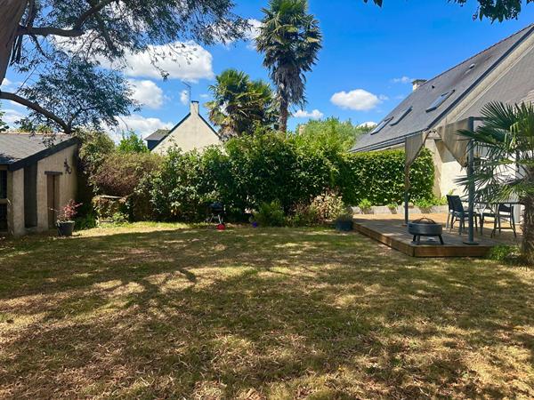 Maison à vendre Sautron - 6 pièces, 107m² avec 4 chambre(s) à 400 000€ - AJP Immobilier Sautron