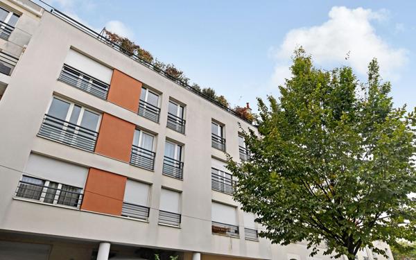 Appartement à vendre    2 pièces • 63 m2 Alfortville