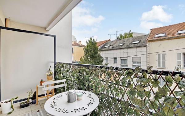 Appartement à vendre    2 pièces • 63 m2 Alfortville