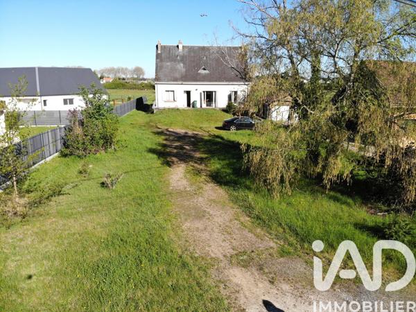 Maison à vendre 6 pièces 160 m² Saint-Hilaire-Saint-Mesmin