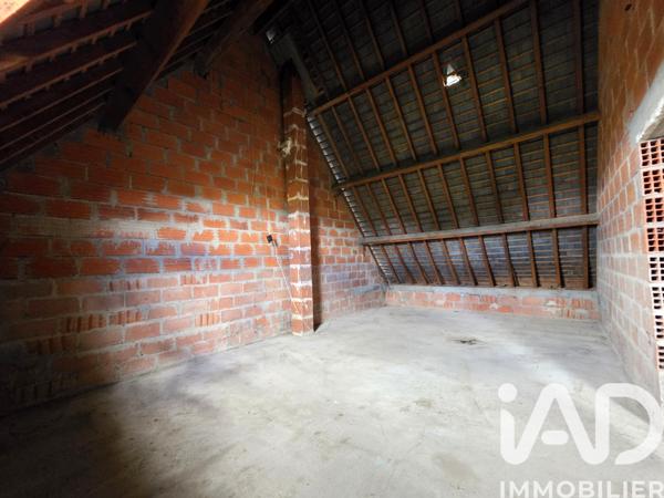 Maison à vendre 6 pièces 160 m² Saint-Hilaire-Saint-Mesmin