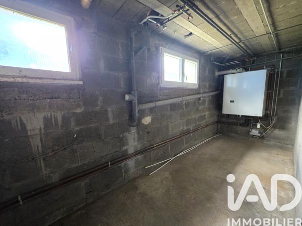 Maison à vendre 6 pièces 160 m² Saint-Hilaire-Saint-Mesmin