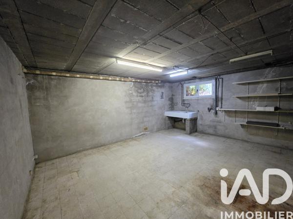 Maison à vendre 6 pièces 160 m² Saint-Hilaire-Saint-Mesmin