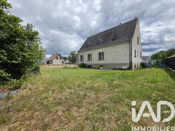 Maison à vendre 6 pièces 160 m² Saint-Hilaire-Saint-Mesmin