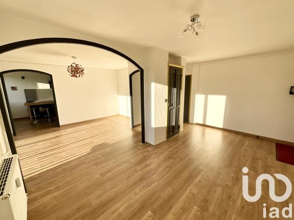 Appartement 3 pièces de 78 m² à Alès (30100)