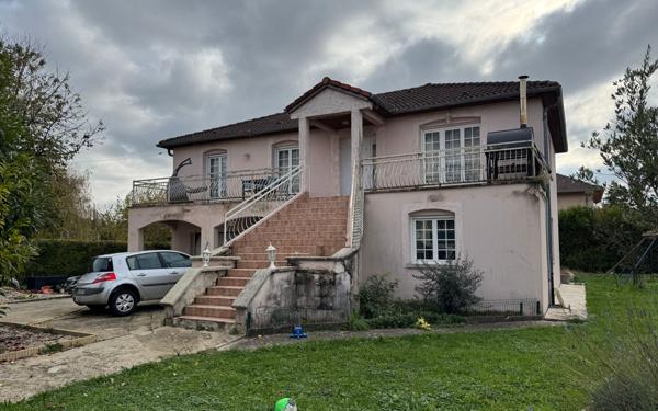 Maison à vendre    4 pièces • 115 m2 Revigny-sur-Ornain