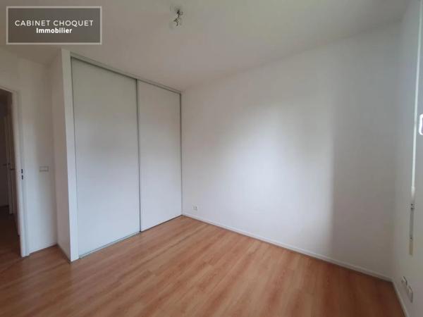 F2 AVEC BALCON & PARKING A LOUER - LOMME-LAMBERSART - 46.5 m 2 - 764 € charges comprises par mois