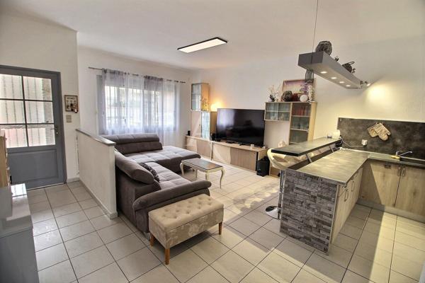 A VENDRE VILLA DE 100 M² DE TYPE 4 PIECES ET 179 M² DE TERRAIN