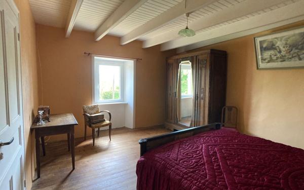 Maison à vendre    4 pièces •  Esquibien