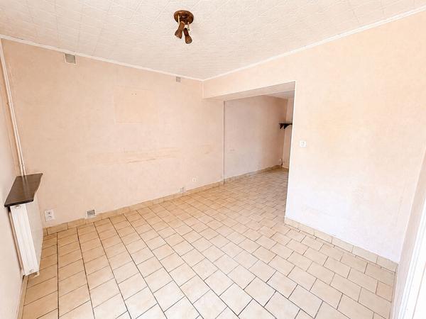 Maison Nevers 2 chambres proche centre ville 2H30 de Paris Proximité ISAT