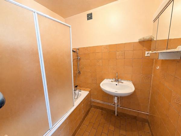 Maison Nevers 2 chambres proche centre ville 2H30 de Paris Proximité ISAT