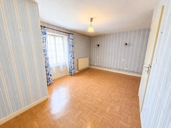 Maison Nevers 2 chambres proche centre ville 2H30 de Paris Proximité ISAT