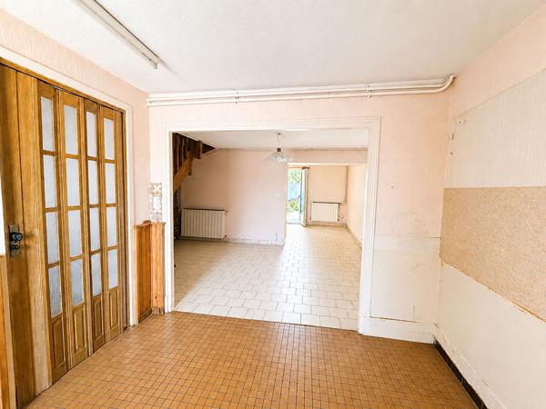 Maison Nevers 2 chambres proche centre ville 2H30 de Paris Proximité ISAT