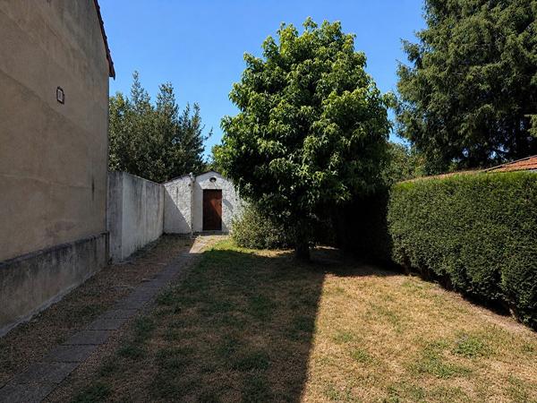 Maison Nevers 2 chambres proche centre ville 2H30 de Paris Proximité ISAT