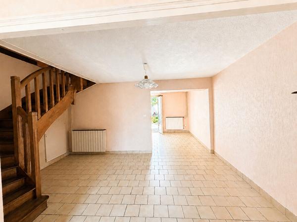 Maison Nevers 2 chambres proche centre ville 2H30 de Paris Proximité ISAT