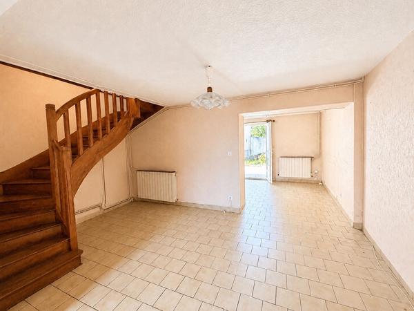 Maison Nevers 2 chambres proche centre ville 2H30 de Paris Proximité ISAT