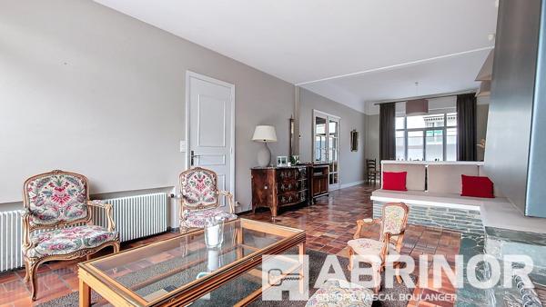 Maison de Famille 300 m2 habitables avec grand jardin sud LILLE