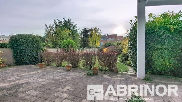 Maison de Famille 300 m2 habitables avec grand jardin sud LILLE