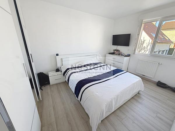 Maison 2015 Saint Leu La Foret 157m² 8pièces terrain 323m² 5 chambres