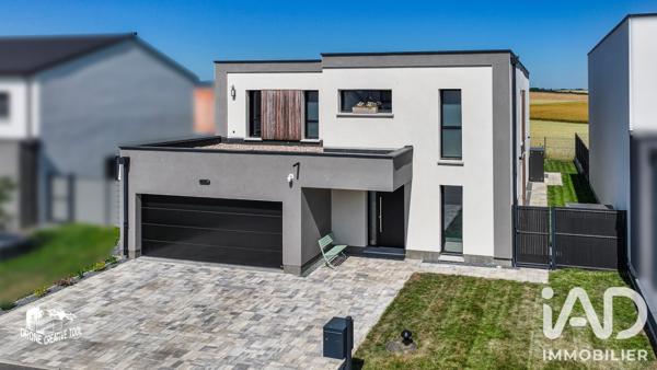 Maison à vendre 8 pièces 214 m² Breistroff-la-Grande