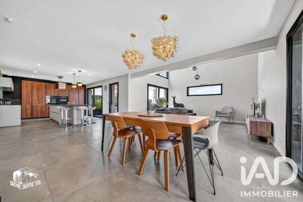 Maison à vendre 8 pièces 214 m² Breistroff-la-Grande