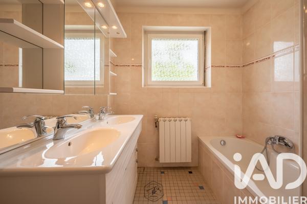 Maison à vendre 5 pièces 126 m² Stuckange